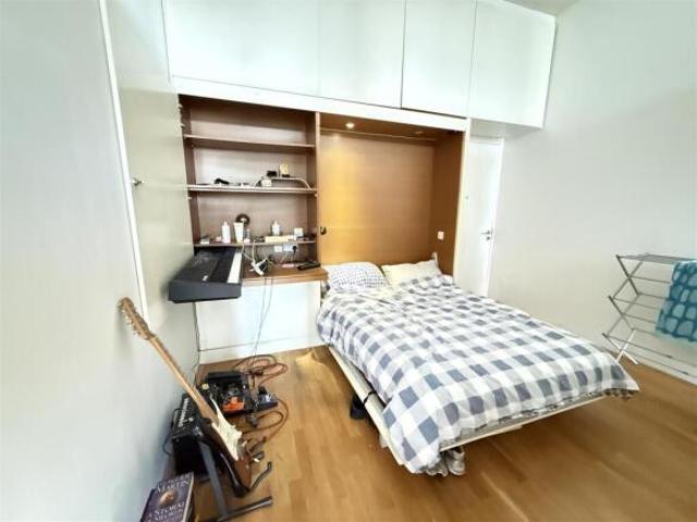 Studio for sale in Greengate, Burnedge