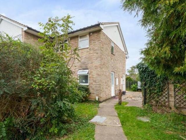 House for sale in Pachesham Park, Surrey