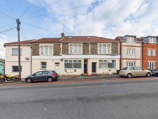 Studio for sale in St George, Bristol