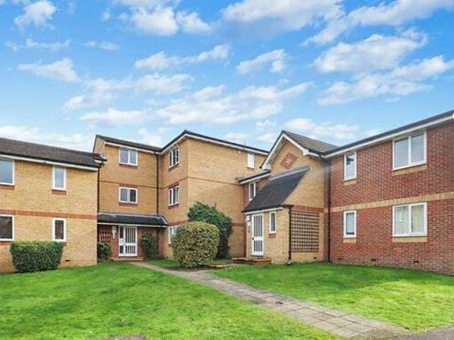 House for sale in Lyons, Greater London