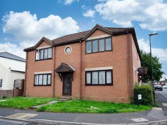 House for sale in Barton Stacey, Hampshire