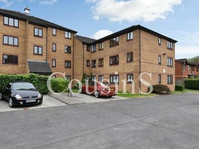 House for sale in Lyons, Greater London