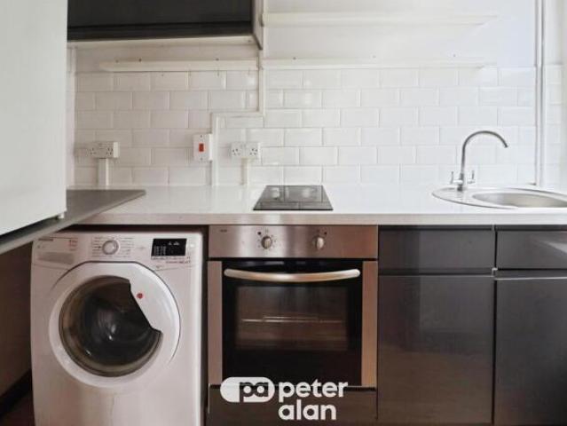 Studio for sale in Plasnewydd, Falcon Lodge