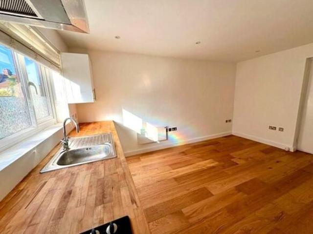 Studio for sale in Arbury, Cambridgeshire