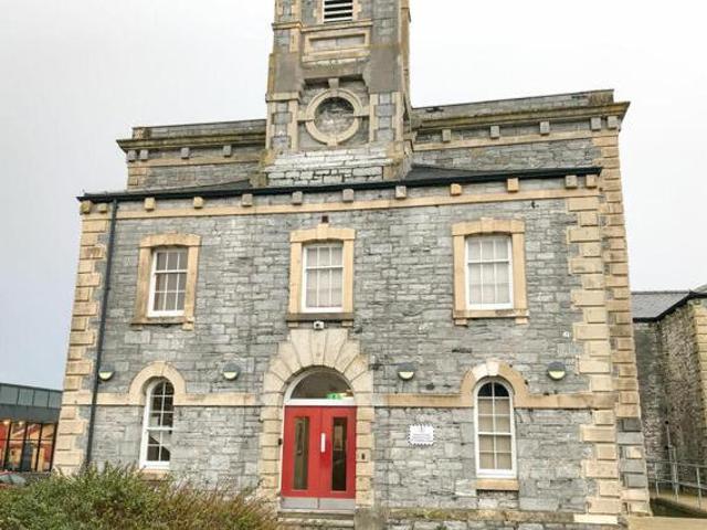 House for sale in Follaton, Strode