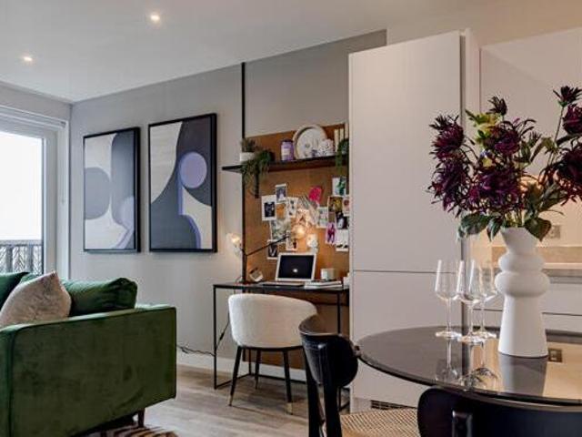 House for sale in Lyons, Greater London