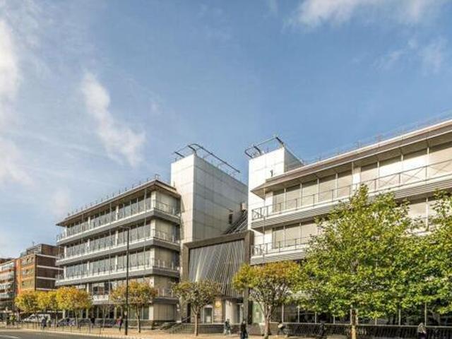 House for sale in Greater London