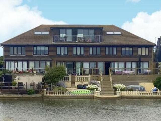 House for sale in Fishersgate, West Sussex