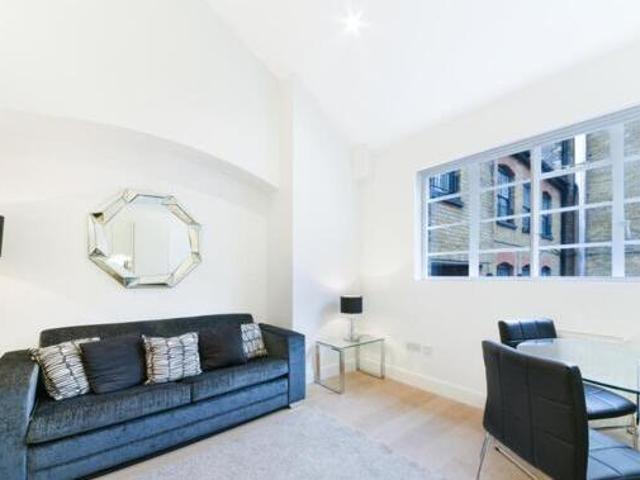 House for sale in City of London, Greater London