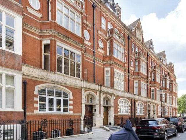 House for sale in City of London, Greater London