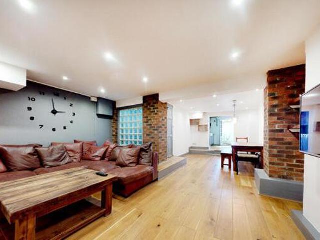 House for sale in Lyons, Greater London