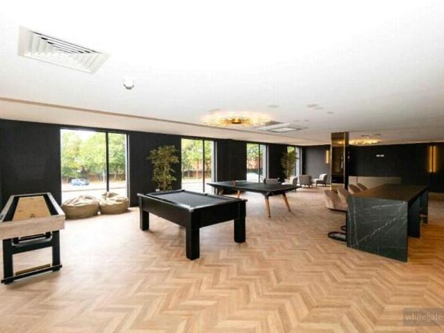 Studio for sale in Calderstones
