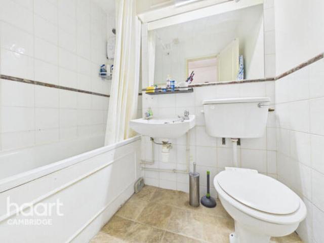 Studio for sale in Arbury, Cambridgeshire