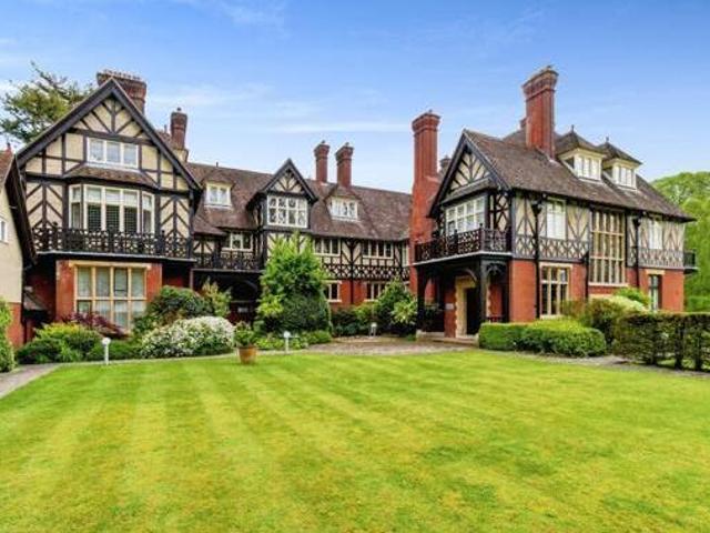 House for sale in Lyons, Greater London