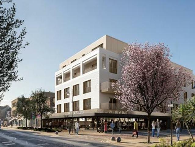 House for sale in New Malden, Greater London