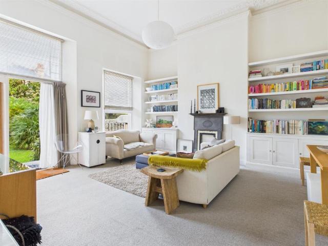 Flat for sale in Brunswick, Brighton & Hove
