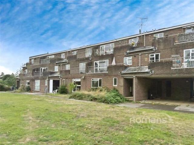 Studio for sale in Hampshire