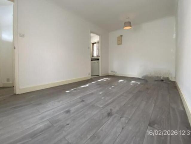 Studio for sale in Slough