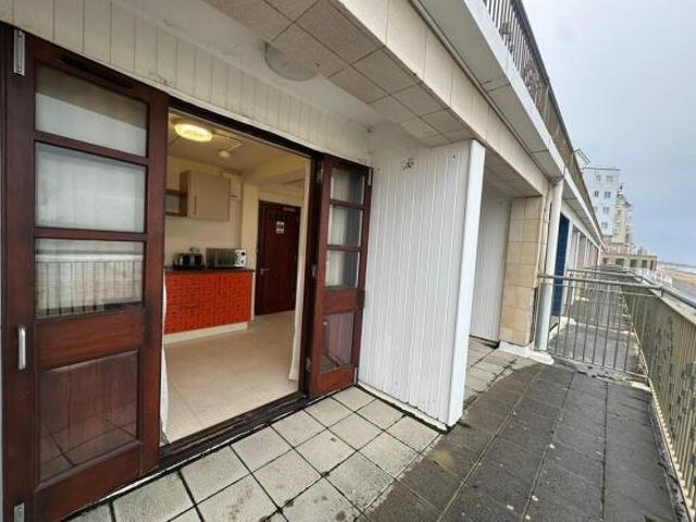 Studio for sale in Bournemouth