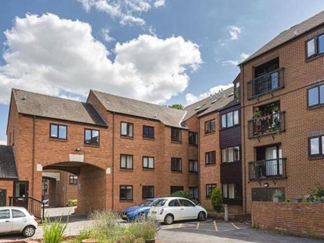 House for sale in Evershot, Oxfordshire