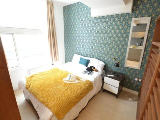 Studio for sale in Calderstones
