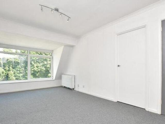 House for sale in Reigate, Reigate and Banstead
