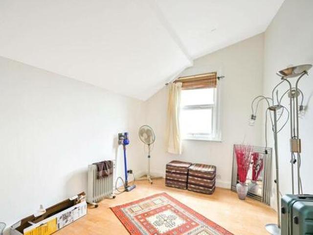 House for sale in Richmond Hill, Deepcut
