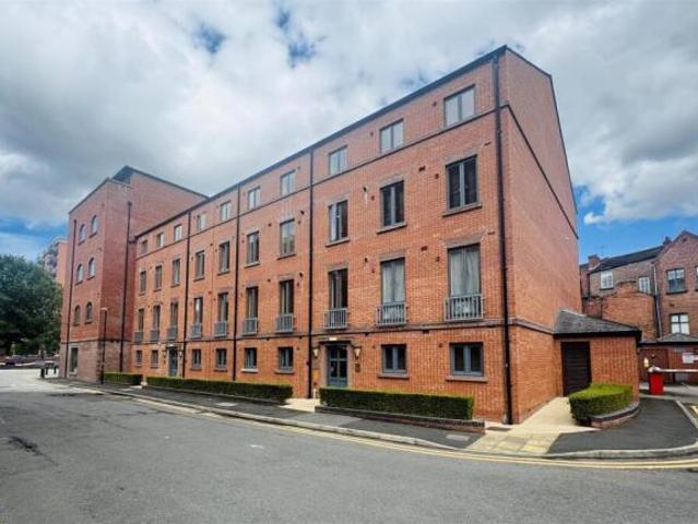 Studio for sale in Newtown, Two Mills