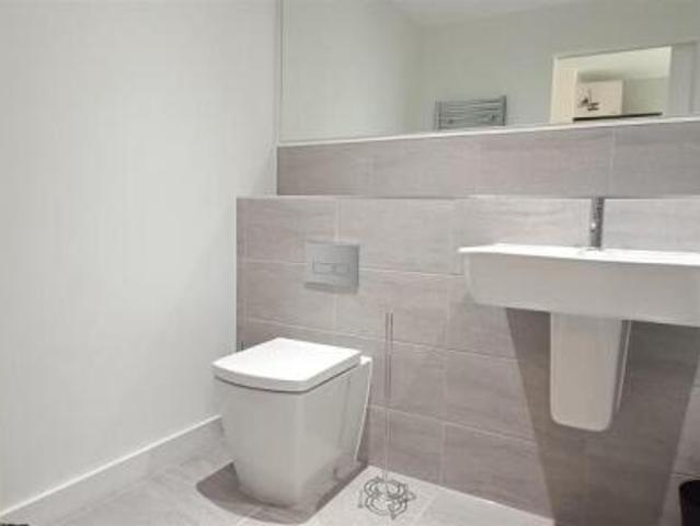 Studio for sale in Georgia, Greater Manchester