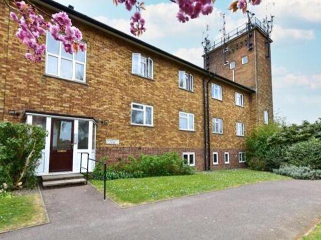 House for sale in North Watford, Hertfordshire