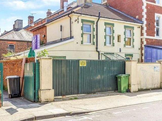 House for sale in Hampshire, England