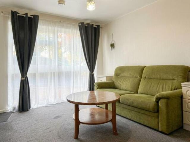 Studio for sale in Stoneygate, Leicester