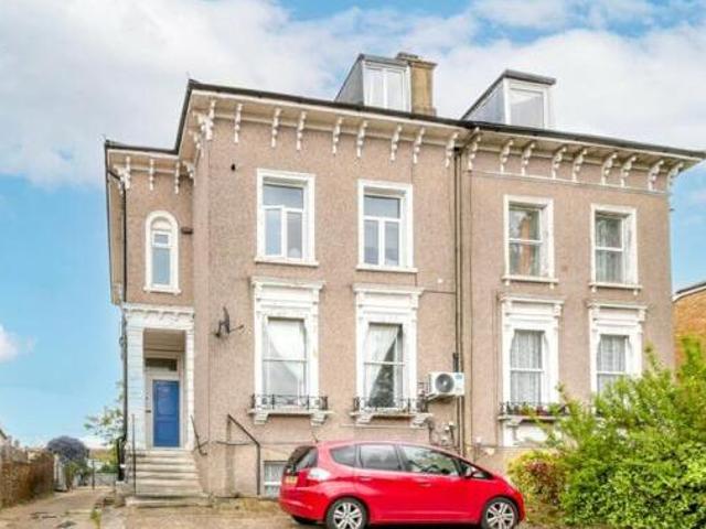 House for sale in London Borough of Croydon, Thornton Heath