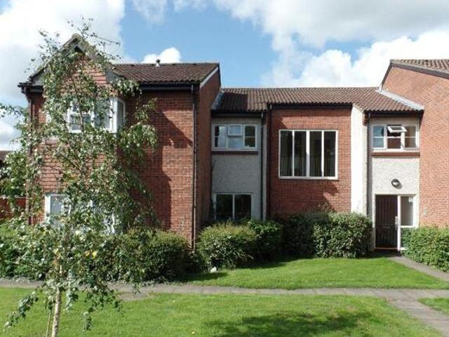 House for sale in Uxbridge, Greater London
