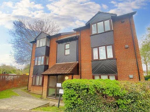 House for sale in Uxbridge, Greater London