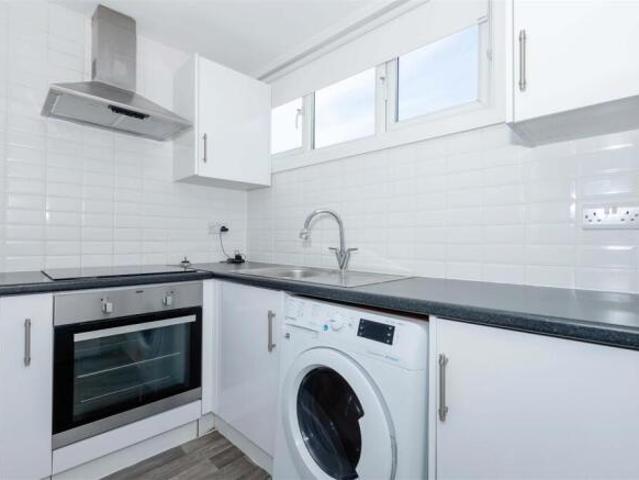 Studio for sale in Worthing, West Sussex