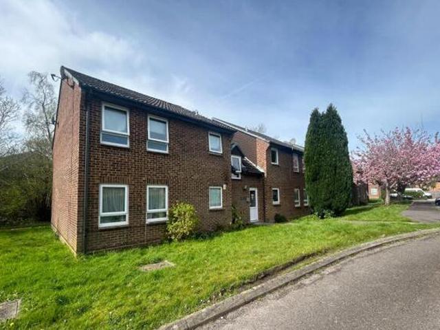 House for sale in Spring Vale, Hampshire