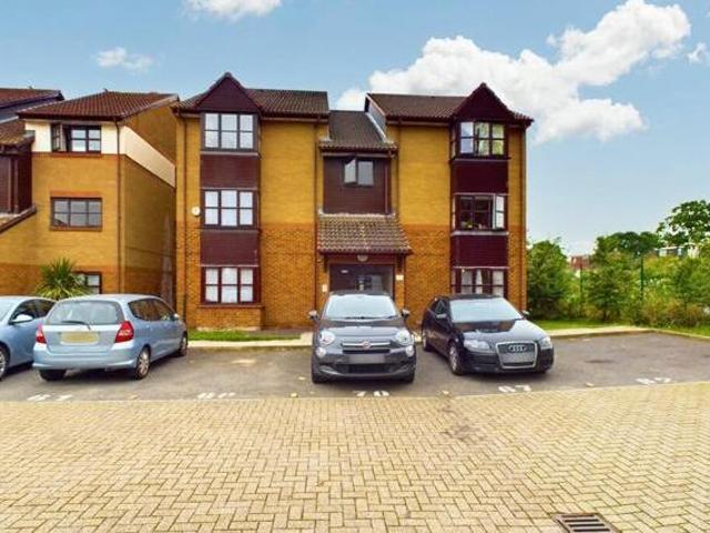 House for sale in Wembley, Greater London
