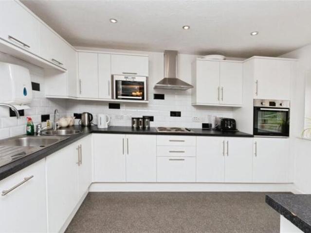 Flat for sale in Priest Down, Hampshire