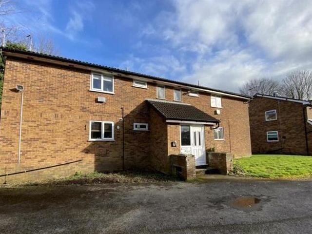 House for sale in Colshaw Farm, Wilmslow