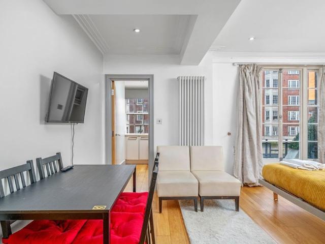 Apartment for rent in City of Westminster, Greater London