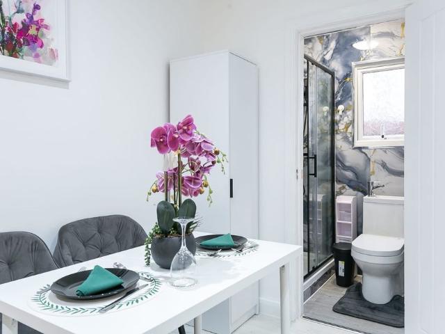 Apartment for rent in London Borough of Croydon, Thornton Heath