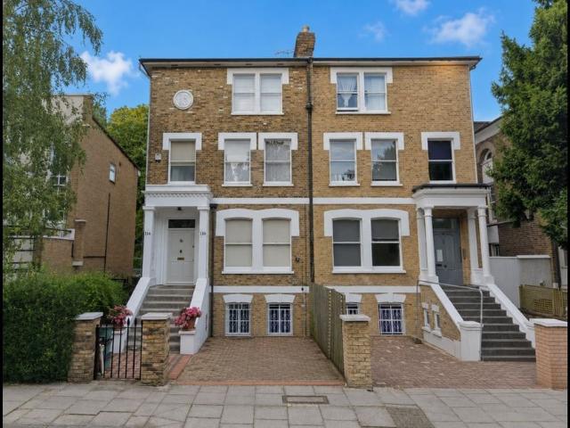 Apartment for rent in Archway, Greater London