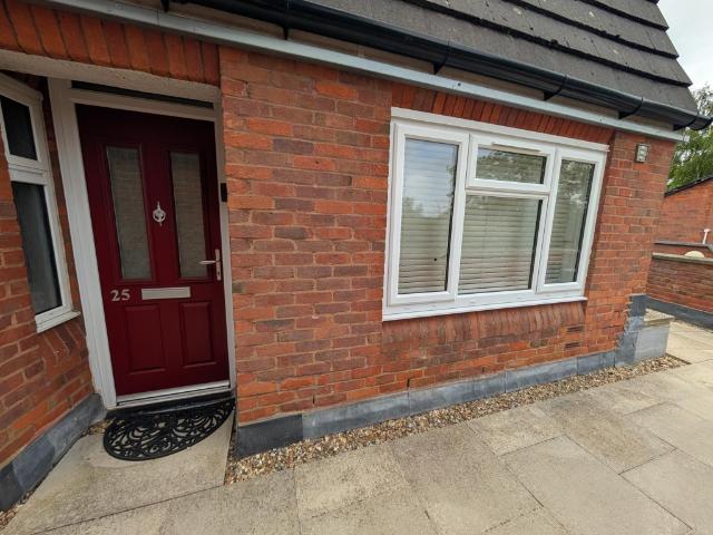 Flat for rent in Batchworth, Hertfordshire