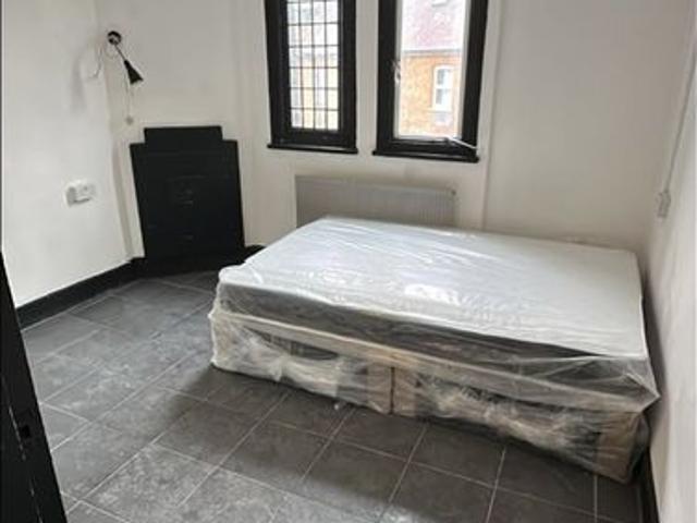 Apartment for rent in Harlesden, Greater London