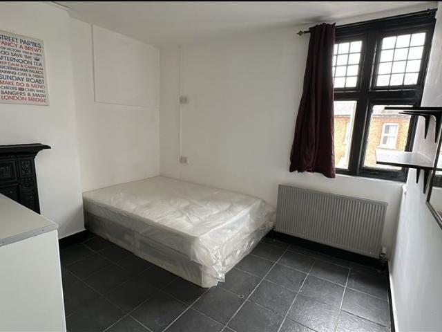 Apartment for rent in Harlesden, Greater London