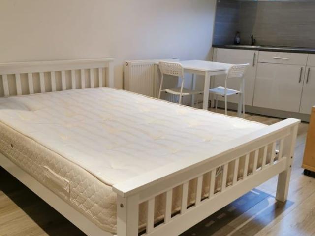 Apartment for rent in Hornsey, Greater London