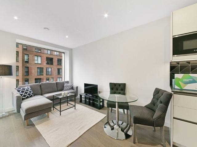 Apartment for rent in Walworth, Greater London