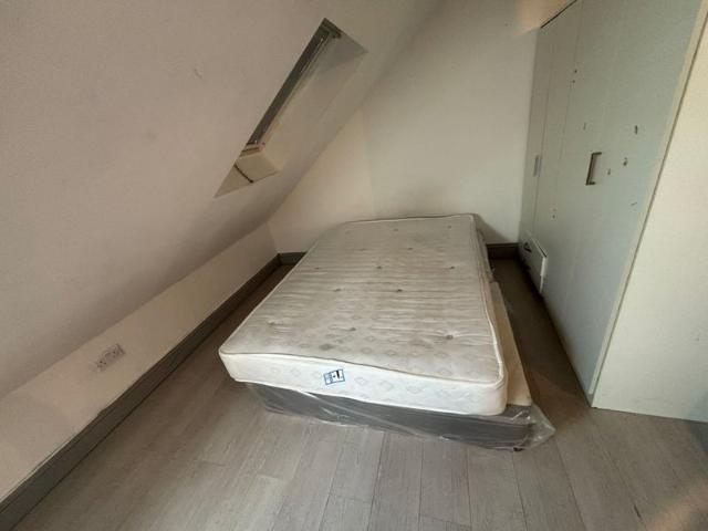 Studio for rent in Wealdstone, Greater London