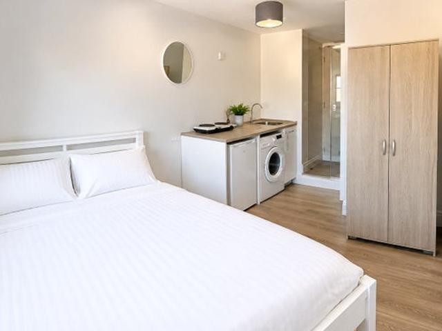Studio for rent in Leyton, Greater London